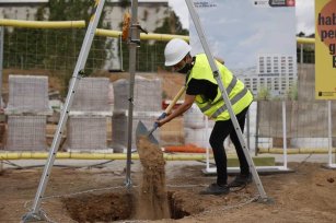 Barcelona y otras 14 ciudades piden a Bruselas 300.000 millones en vivienda