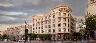 Polémica en la venta de la antigua sede de Zurich de Alcalá 44 en Madrid